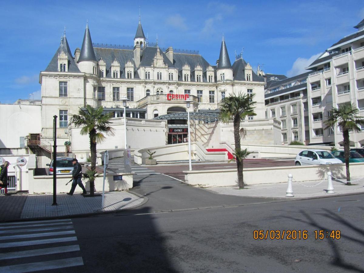 Studio En Centre Ville, Place De Parking Privee Arcachon Bagian luar foto